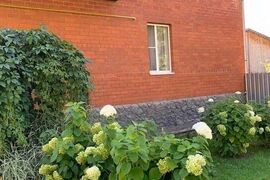 Продается 2-этажный коттедж, 240 м²

