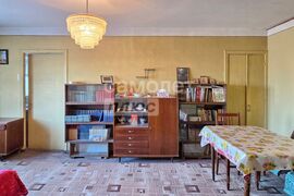 2-к кв. Калужская область, Калуга пл. Победы, 15 