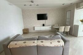 Продается 3комн квартира, ул. Гурьянова, д. 26
