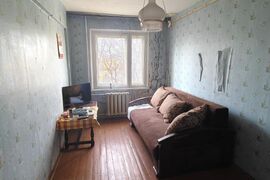 Продается 3-комн. квартира, ул. Гурьянова, д. 10
