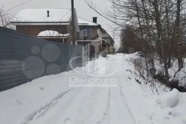 Дом 50 м² на участке 5 сот.