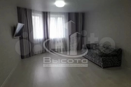 3-к. квартира, ул. Хрустальная, д. 44к4