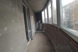 Продается 2-комн. квартира, ул. Тепличная, д. 9

