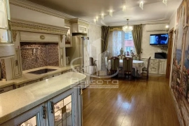 3-к. квартира, ул. Суворова, д. 38