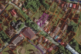 Участок, ул. Добровольского 13