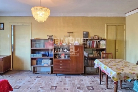 2-к кв. Калужская область, Калуга пл. Победы, 15 