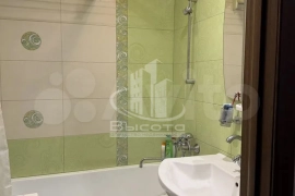 3-к. квартира, ул. Гурьянова, д. 59к3