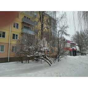 3-к. квартира, ул. Пл. Победы, д. 4