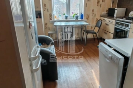 Продается 2-комн. квартира, ул. Никитина, д. 70А

