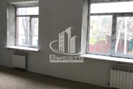 3-к. квартира, 104 м², 2/3 эт.